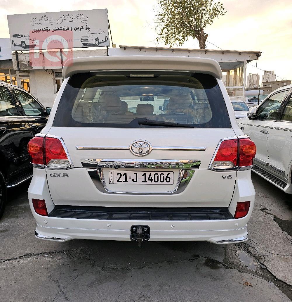 تويوتا لاندكروزر